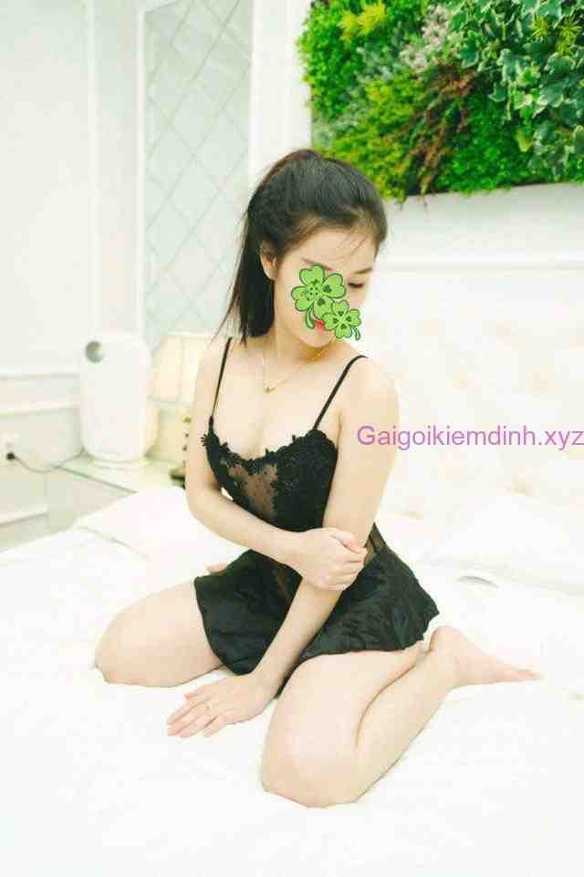 Vy Xinh-Em Gái Cave Huế Xinh Làm Tình Cực Chất