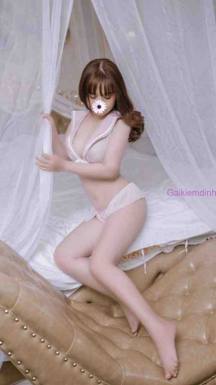 Bông Mai-Em Gái Chiều Khách Số 1 Huế