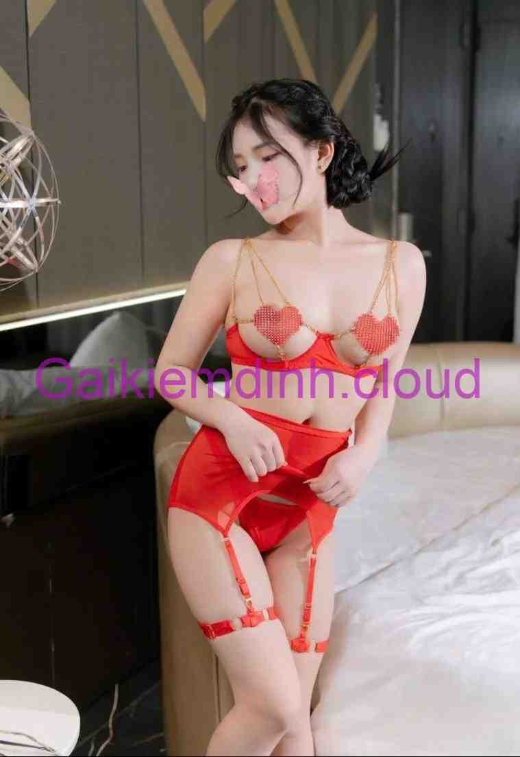 Trang Bống – Gái Gọi Hải Châu Đà Nẵng: Nét Đẹp Gợi Cảm Dịu Dàng