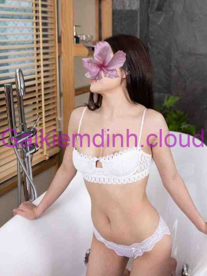 Hà Vy – Dâm Ngoan Dịch Vụ Tốt, Body Đẹp, Hàng Ngon Mới Cập Nhật